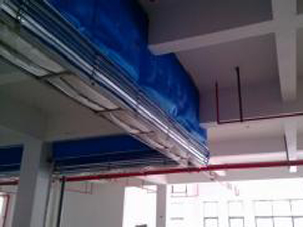 雙軌無機(jī)纖維特級(jí)防火卷簾折疊式